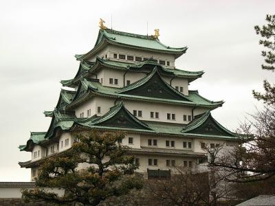 尾張名古屋も城しかない