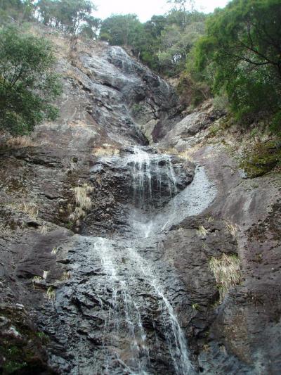 滝めぐりシリーズ２３　七種滝（なぐさのたき）と七種山登山　兵庫県神崎郡福崎町　リベンジ編・かろうじて滝でした