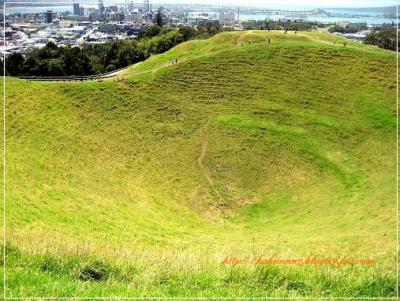 火口に入れる公園
