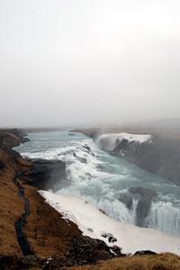 アイスランド大自然＋温泉旅行