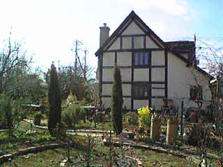 日野英国式ガーデン