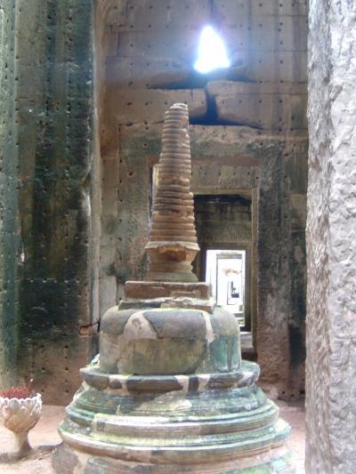 カンボジア【2】プリアカン・タケウ・プレループ