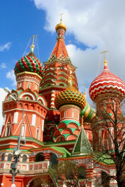 ロシアの旅⑬天井も見逃せない教会３　ワシリー寺院と救世主キリスト大聖堂　そしてお別れのとき