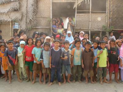 コミ二ティ参加　　バリ島