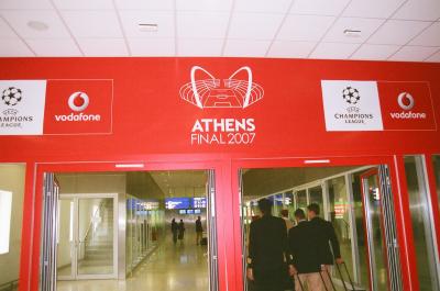 アテネに来たけれど・・・。