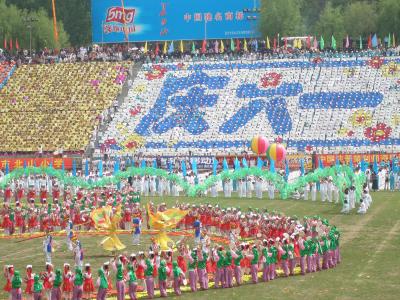 延吉　６月１日こどもの日　小学校の踊りの大会