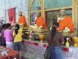 ウィサカブチャー(仏誕節)