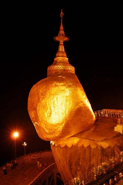 ミャンマー旅行記 -チャイティーヨ＆バガン- 1