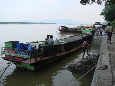 Myanmar no7　バモからカタまでの舟旅。