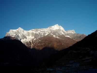 エヴェレスト街道トレッキング?　ナムチェバザール～シャンボチェ
