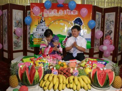 崔さんの息子さん　１歳祝い