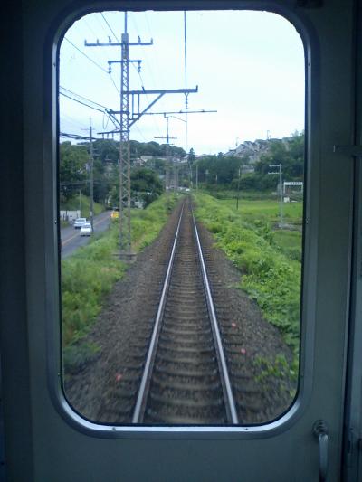 　生コンクリートケーキに真空管のデコレーションなんて、美味しそうじゃない？　　　（まずは、お参り編）