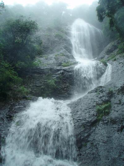 滝めぐりシリーズ３２　七種の滝、新田不動滝リベンジの巻
