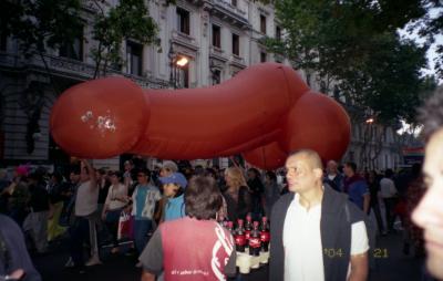 初めてのゲイパレード