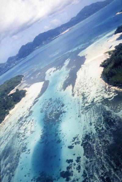 地球の島めぐり４５島目セィシェル諸島ーマヘ島・プロローグ