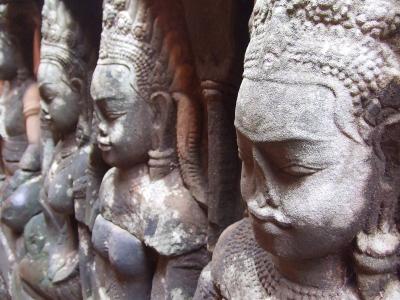 女ひとりたび Kingdom of CAMBODIA? ~アンコールには他にもたくさんの遺跡。