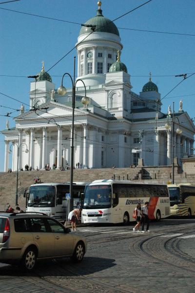 フィンランド/?　日出づる国より終わりの国へ