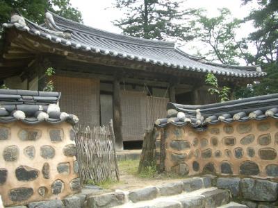 アジアの潮流?（ラブホ間違いなし）