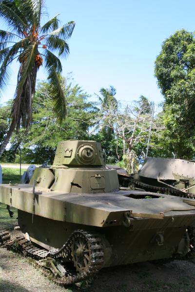 PNG　パプアニューギニア　トロブリアンド諸島産　ライムポット　石灰入れ　水入れ ジュニア・スイート - 客室＆スイート - ツイン フィン ワイキキ