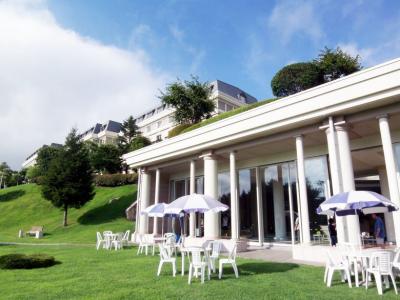 １．エクシブ山中湖　Ｈタイプ　Ｌグレード　和洋室　屋内温水プールと広いお庭で遊びました