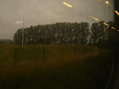 ♪Swedenへ！７／３５　 ・・・ウプサラまでの車窓の雨景色【ウプサラ】