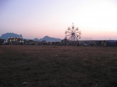 ミャンマー途中下車～東部 11 カレン州パアン カレン新年 2