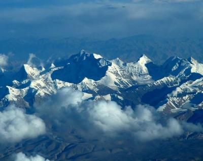 ウズベキスタン旅行　空から見た天山山脈