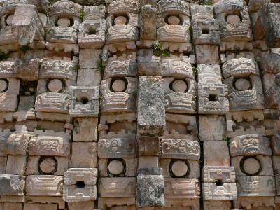 メキシコ遺跡旅行【5】ウシュマルとカバー遺跡