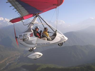 ネパールひとり旅、ポカラで鳥になる