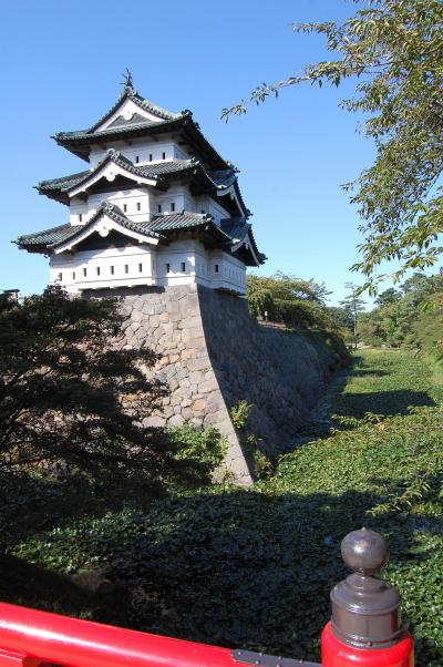 東北で唯一現存する天守閣「弘前城」