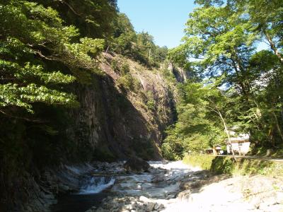 面河渓と石鎚山