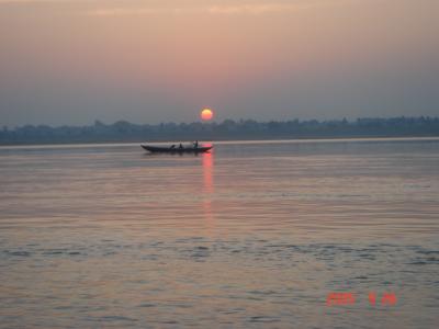 インド (ベナレス編) 悠久の歴史に触れてみたい?