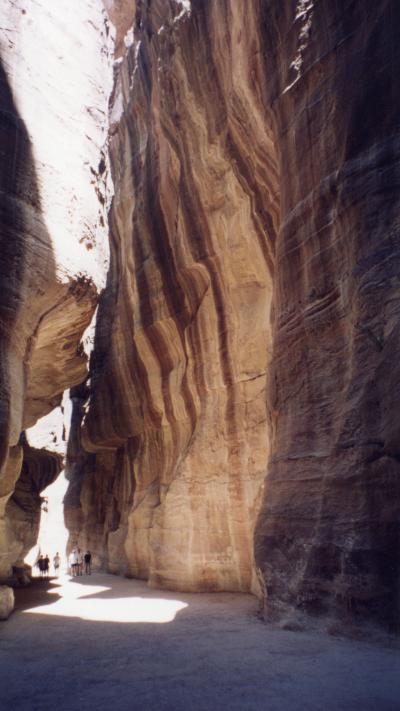 *jordan*古代都市ぺトラ の岩窟教会群