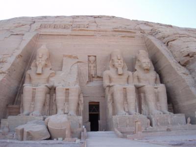 アスワン～アブシンベル、神殿鑑賞