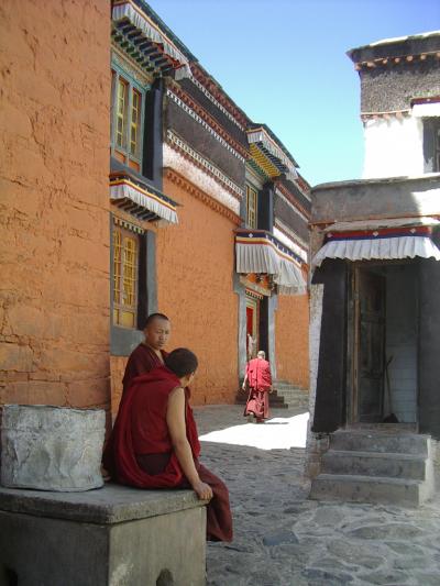 タシルンポ寺でラマの日常を見る　チベット旅行記１２