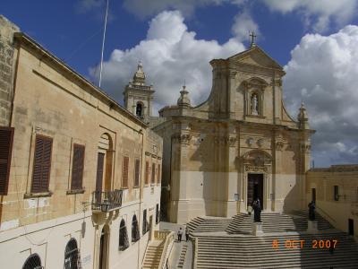 ゴゾ島とマルタ島 (ゴゾ?)