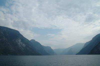 ノルウェー・スウェーデンの夏旅　３日目：ソグネフィヨルド