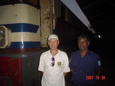 マンダレーからゴティエック鉄橋を跨いで。