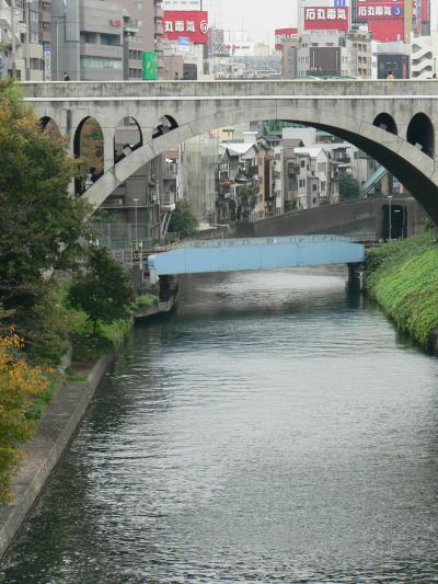 日本の旅　東京を歩く  お茶の水・神田川周辺と東京大学
