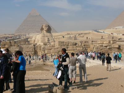 ふたりのエジプト８日間：ギザの三大ピラミッド?