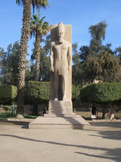 ふたりのエジプト8日間：ラムセス2世博物館