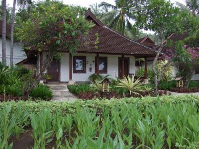 ロンボク島　ホテルリサーチ