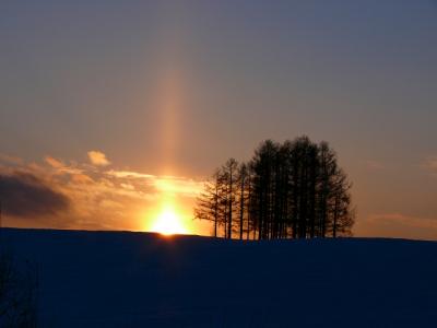 2008/1　厳寒！　忠別川の霧氷と丘の幻日、太陽柱