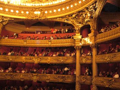 北フランス１１日間パリーオンフルールーモンサンミッシェルートゥールを巡るレンタカーと列車の旅ＪＡＬCクラス利用