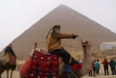 エジプト周遊?　ギザのピラミッド