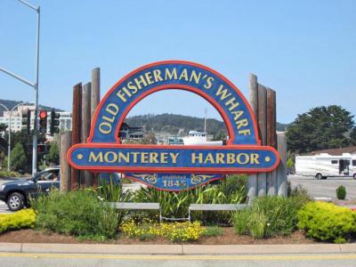 Monterey到着