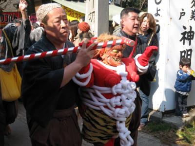 春の訪れを告げる鬼祭
