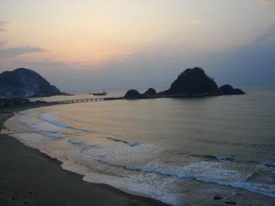 【渚百選：由良温泉】日本海沿岸の夕陽の美しい温泉