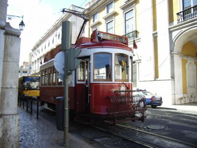 路面電車の走る街へ～リスボン～