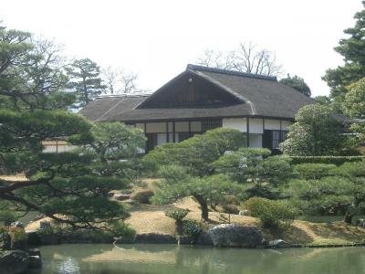 桂離宮で天才の仕事を見る。